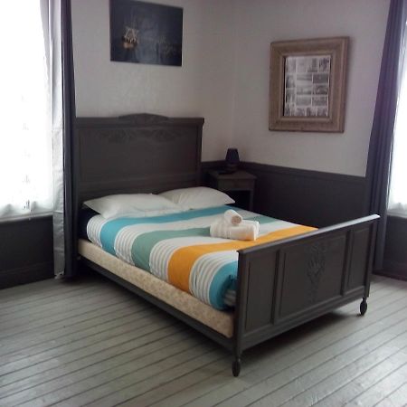 L'Ex-Voto Bed and Breakfast Honfleur Eksteriør billede