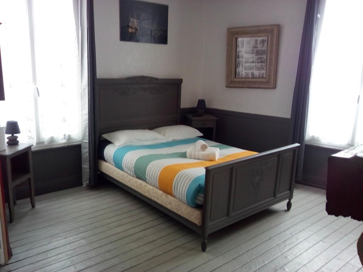 L'Ex-Voto Bed and Breakfast Honfleur Eksteriør billede